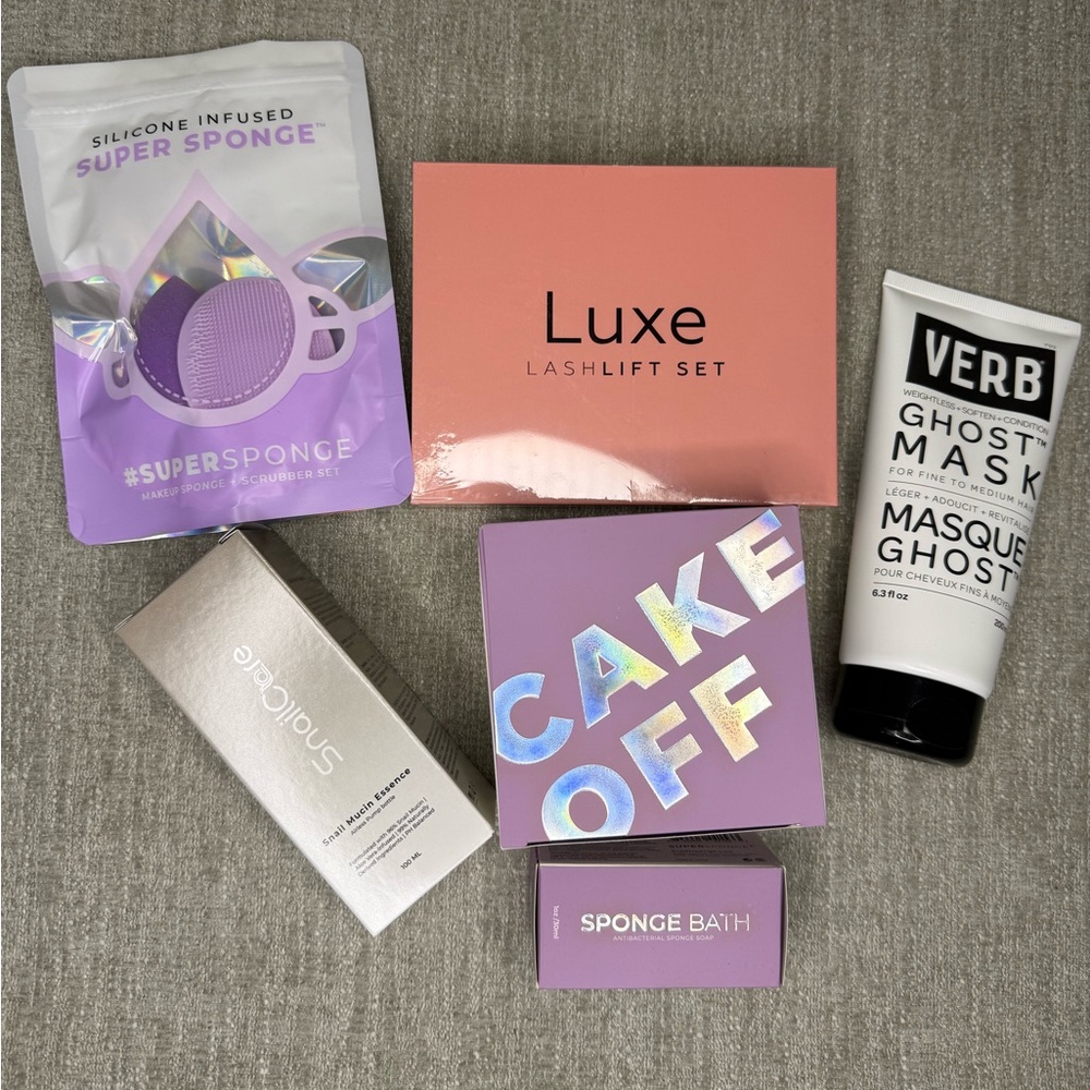 ULTIMATE SELF-CARE BEAUTY BUNDLE ✨
🎁 Over $120 Retail Value – All Brand New – - Picture 2 of 14